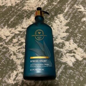 Bath & Body Works Aromatherapy Eucalyptus Tea Stress Relief Body Lotion 6.5 oz